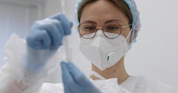 Nga ghi nhận trường hợp đầu tiên nhiễm biến thể virus SARS-CoV-2