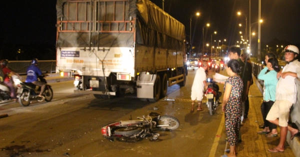 Nam thanh niên gia cảnh nghèo khó bị xe tải cán nát 2 chân