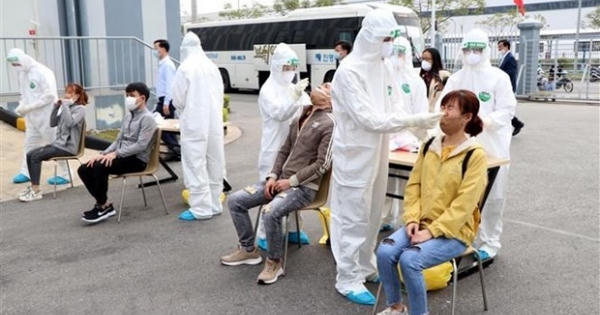 Hà Nội: Hoàn thành xét nghiệm 100% người về từ Hải Dương trước 21/2