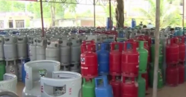 Gas tăng giá 27 nghìn đồng/bình 12kg