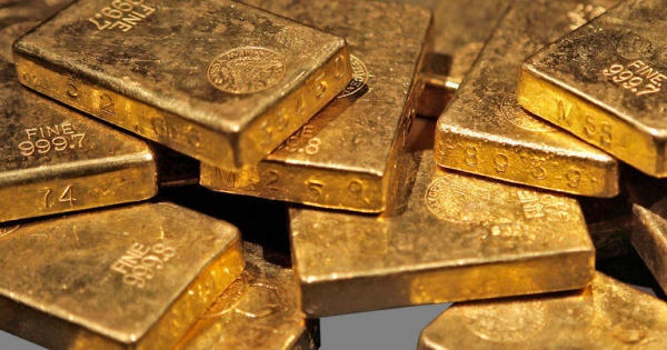 Giá vàng hôm nay 18/9: Giá vàng lao dốc sau cuộc họp báo của FED