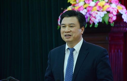 Thứ trưởng GDĐT: Có tình trạng “tự nguyện bắt buộc” gây phản cảm