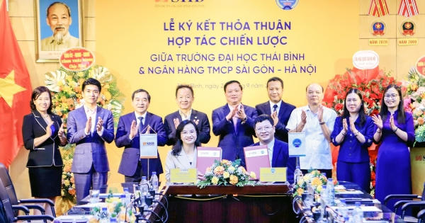 SHB hợp tác chiến lược với Đại học Thái Bình nâng cao chất lượng đào tạo và nguồn nhân lực SHB hợp tác chiến lược với Đại học Thái Bình nâng cao chất lượng đào tạo và nguồn nhân lực