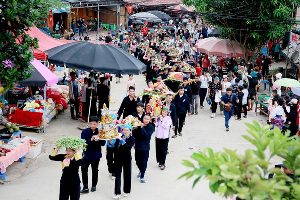 Lễ hội Chợ Phong Lưu Khâu Vai 2025: Hành trình trở về với nét đẹp văn hóa vùng cao Lễ hội Chợ Phong Lưu Khâu Vai 2025: Hành trình trở về với nét đẹp văn hóa vùng cao