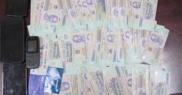 Lên mạng mua sản phẩm trị nám da, người phụ nữ bị lừa 826 triệu đồng