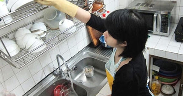 Sốc với giá thuê giúp việc ngày Tết