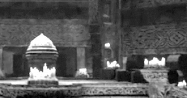 Bí ẩn về những ngọn đèn ngàn năm không tắt