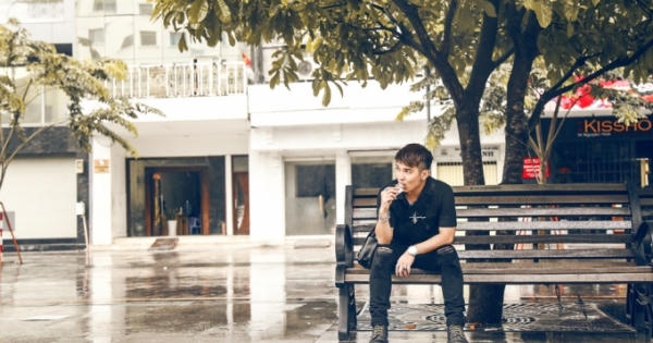 Fans nữ nào cũng sẽ “ngây ngất” trước hình ảnh bụi bặm này của Cường Seven Fans nữ nào cũng sẽ “ngây ngất” trước hình ảnh bụi bặm này của Cường Seven