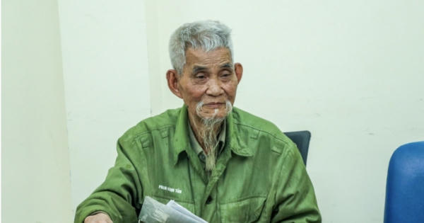 Gặp Bộ trưởng đầu năm, thương binh 92 tuổi được khôi phục chế độ