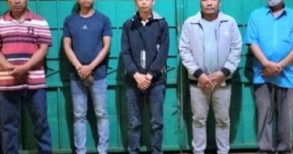 Một Phó Hiệu trưởng trường Tiểu học tham gia đường dây cá độ bóng đá hơn 10 tỉ đồng