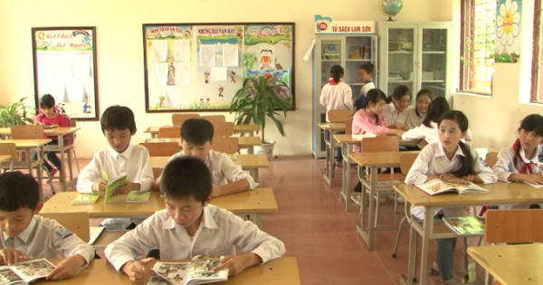 Tủ sách Lam Sơn – Nơi ươm mầm tri thức trẻ Tủ sách Lam Sơn – Nơi ươm mầm tri thức trẻ