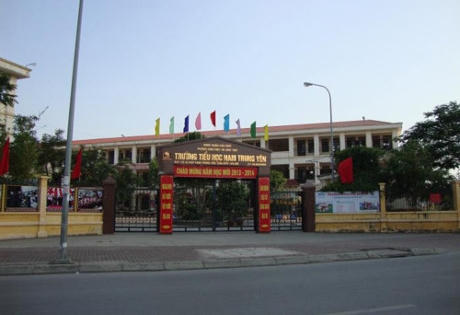 Cần sớm có kết luận chính thức vụ 'xe húc gãy chân học sinh'