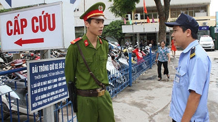 Công an quận Ba Đình “để mắt” tới nhiều đối tượng trộm cắp bệnh viện Công an quận Ba Đình “để mắt” tới nhiều đối tượng trộm cắp bệnh viện