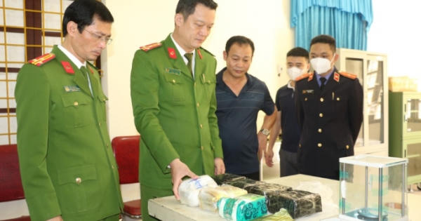 Nghệ An: Triệt phá đường dây ma túy xuyên quốc gia