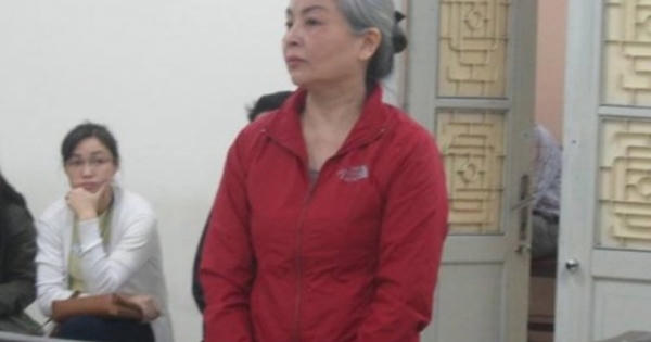 Cựu cán bộ văn hóa quận vào tù vì xù nợ