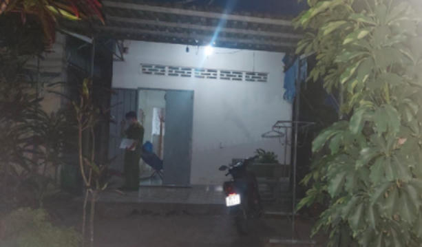 Bàng hoàng phát hiện thi thể nam thanh niên đang trong quá trình phân huỷ tại nhà riêng