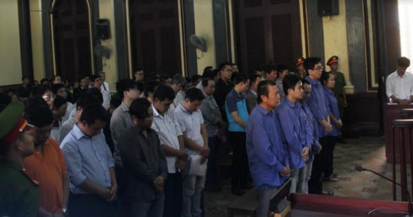 Xét xử đường dây đánh bạc hàng trăm tỷ đồng do người nước ngoài điều hành