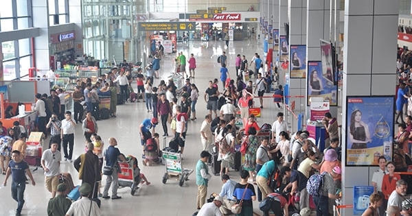 Vì sao chậm, hủy chuyến lại tăng?