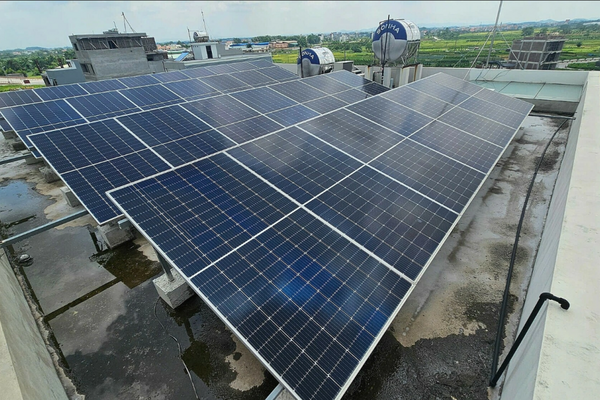 Đề xuất người dân lắp điện mặt trời mái nhà không phải thông báo EVN Đề xuất người dân lắp điện mặt trời mái nhà không phải thông báo EVN