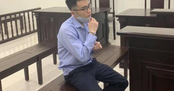 Gần trăm người 'sập bẫy' chiêu lừa bán vé máy bay giá rẻ