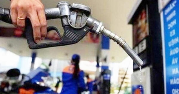 Xử lý nghiêm các hành vi đầu cơ găm hàng, buôn lậu xăng dầu