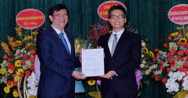 Triển khai loạt quyết định về công tác cán bộ cấp cao Triển khai loạt quyết định về công tác cán bộ cấp cao