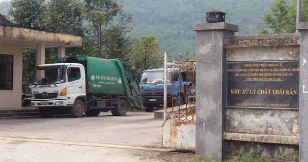 Dân tiếp tục thức đêm ra đường chặn xe chở rác