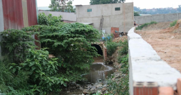 Đồng Nai: Bao giờ mới trả lại lòng suối dân sinh ở huyện Trảng Bom?