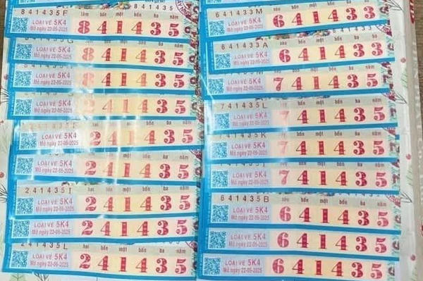 Trúng số độc đắc 8 tỷ đồng, chủ nhà trọ miễn tiền thuê 3 tháng cho hàng trăm người