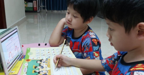 Tây Ninh tiếp tục dạy học trực tuyến
