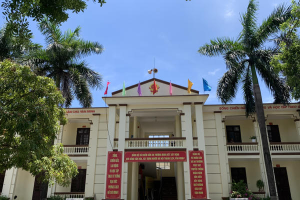 Công ty xây dựng thương mại Phương Anh “mèo nhỏ bắt chuột nhỏ”