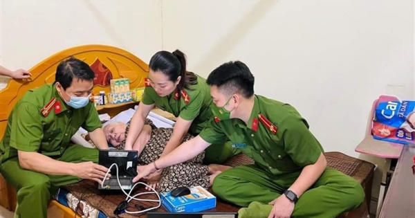 Lào Cai thực hiện đợt cao điểm “50 ngày, đêm” cấp căn cước công dân gắn chíp