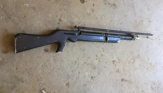 Nghệ An: Nghi súng cướp cò, người đàn ông tử vong trên đường nhập viện