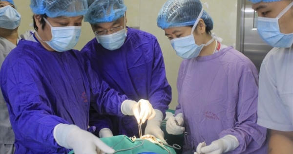 Cảnh báo nguy cơ ung thư miệng, vòm họng do quan hệ tình dục bằng miệng Cảnh báo nguy cơ ung thư miệng, vòm họng do quan hệ tình dục bằng miệng