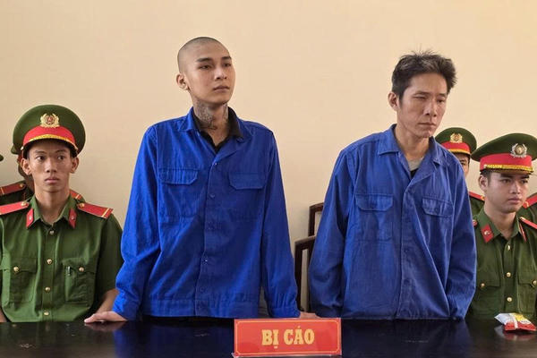 An Giang: Vì mâu thuẫn cá nhân, cha rủ con cùng gây án mạng