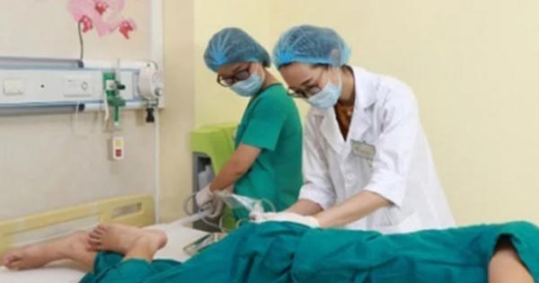 Rước họa vì 'detox' đại tràng