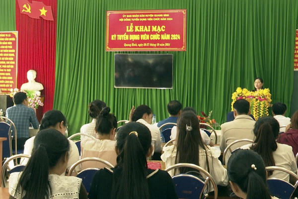 Hà Giang: Khai mạc kỳ thi tuyển dụng viên chức ngành giáo dục huyện Quang Bình