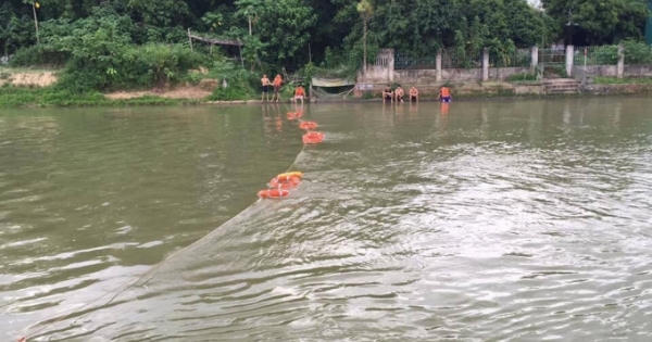 Rủ nhau tắm sông, một học sinh mất tích