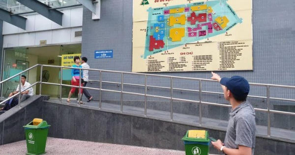 Hà Nội: Đưa mẹ đi cấp cứu ở bệnh viện Việt Đức, một nhà báo bị móc trộm 40 triệu đồng Hà Nội: Đưa mẹ đi cấp cứu ở bệnh viện Việt Đức, một nhà báo bị móc trộm 40 triệu đồng
