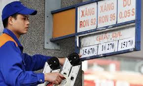 Giá xăng giữ ổn định, giá dầu giảm nhẹ