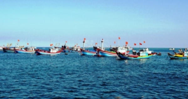 Thời sự 9h ngày 27/8/2016: Hỗ trợ đền bù cho ngư dân miền Trung