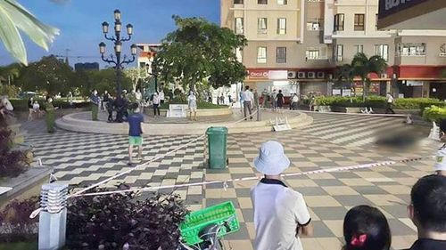 Cô gái bất ngờ rơi từ tầng cao chung cư tử vong