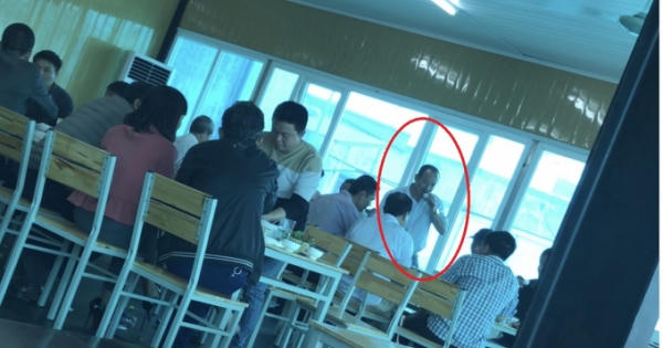 Clip nghi vấn lãnh đạo Đội TTGT huyện Thanh Oai ăn nhậu vô tư trong giờ làm việc
