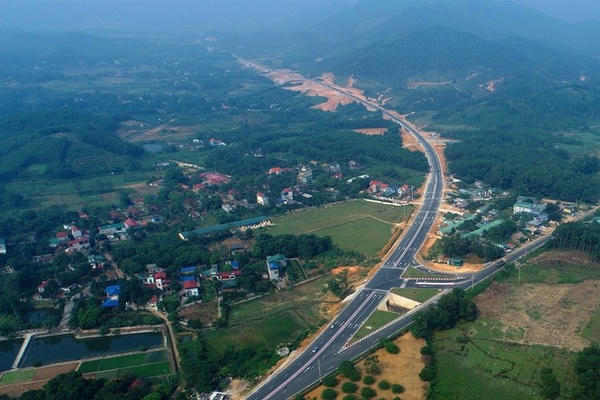 Bộ Xây dựng kiến nghị đầu tư hơn 22.000 tỷ đồng mở tuyến cao tốc xuyên núi Tây Bắc