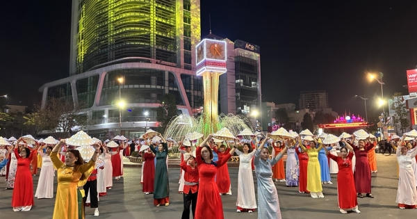 Mãn nhãn với chương trình nghệ thuật “Những dấu son rạng ngời” chào mừng thành lập TP Biên Hòa