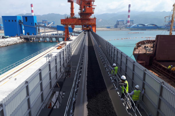 GRDP của tỉnh Bình Thuận vẫn tăng dù chịu ảnh hưởng kép do Covid-19 và hạn hán GRDP của tỉnh Bình Thuận vẫn tăng dù chịu ảnh hưởng kép do Covid-19 và hạn hán