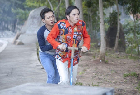 Phim “oanh tạc” phòng vé của cha con Hoài Linh lên sóng Tết nguyên đán