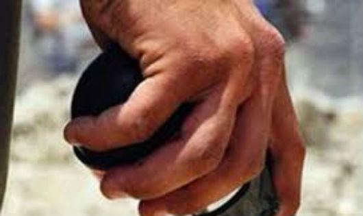 Quảng Ninh: Mìn đánh cá tự chế phát nổ, một người đàn ông bị đứt rời khuỷ tay