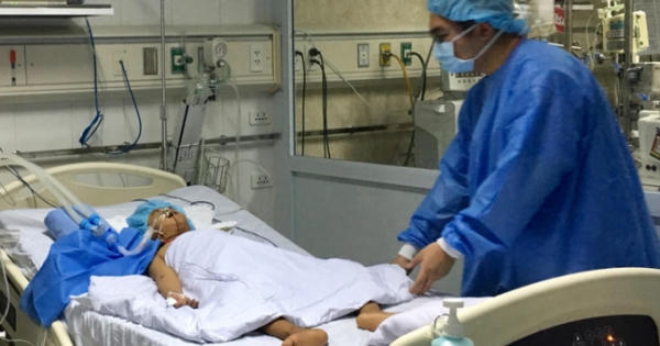 Lần đầu tiên thành công chia một lá gan ghép cho 2 bệnh nhân Lần đầu tiên thành công chia một lá gan ghép cho 2 bệnh nhân