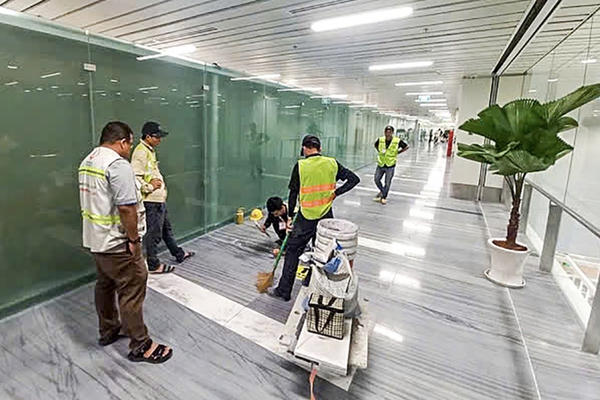 Bộ trưởng Bộ Xây dựng chỉ đạo 'nóng' về khắc phục tồn tại ở nhà ga T3 Tân Sơn Nhất